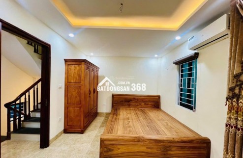 Chỉ cần nhập thông tin bất động sản, trí tuệ nhân tạo sẽ tự động tạo tiêu đề hấp dẫn và nội dung bài đăng chuyên nghiệp, tối ưu để thu hút người xem.
